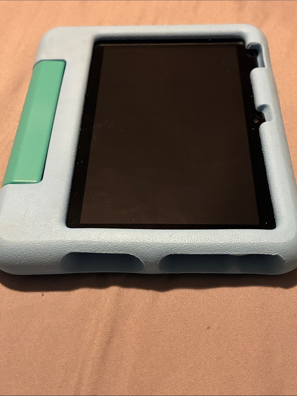 Amazon Kids Tablet and Case in Light Blue with Teal Handle
